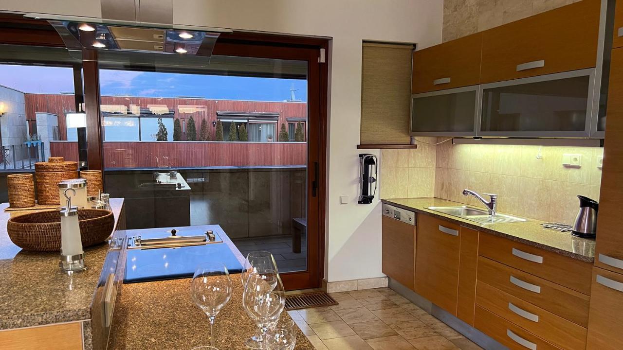 Artemisia Luxury Apartments Penthouse Budapeste Exterior foto
